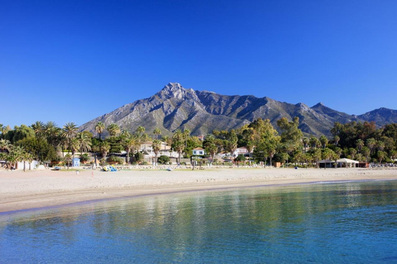 Luxury 3 Bedroom House At La Quinta Golf Course Ocean And Mountain View Benahavís Exteriör bild