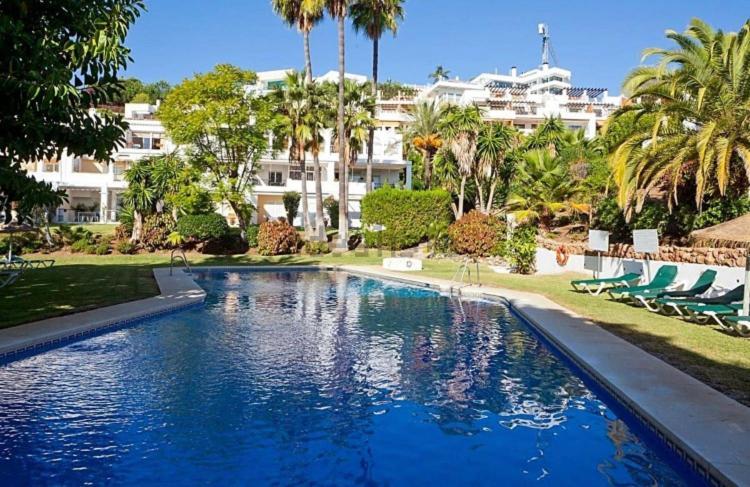 Luxury 3 Bedroom House At La Quinta Golf Course Ocean And Mountain View Benahavís Exteriör bild